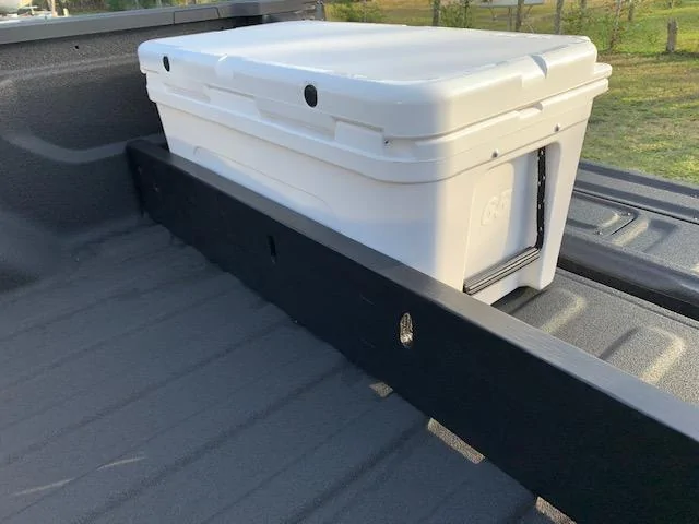 Jeep Gladiator Yeti Tundra 65 fits perfectly! cooler back