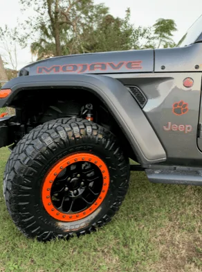 Jeep Gladiator Stock Mojave wheel upgrade New Wheels frt qtr panel