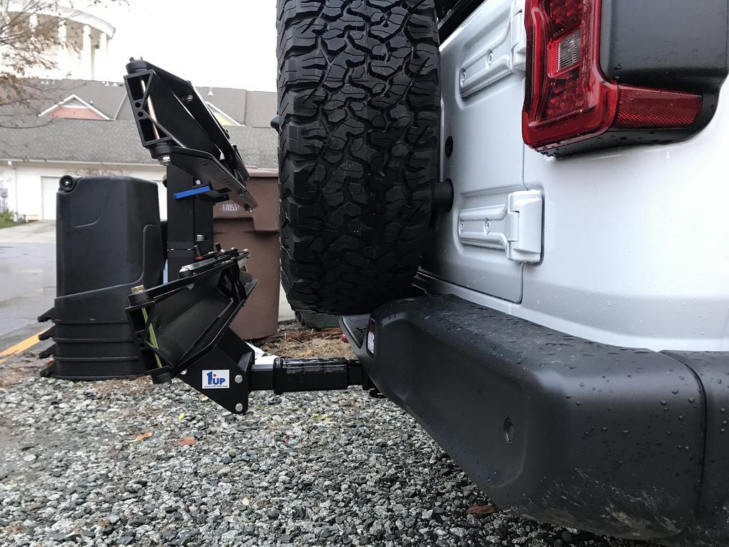 Jeep Gladiator Gladiator dual swing rear bumper prototype renderings. 45620271494_4344cf7beb_b-