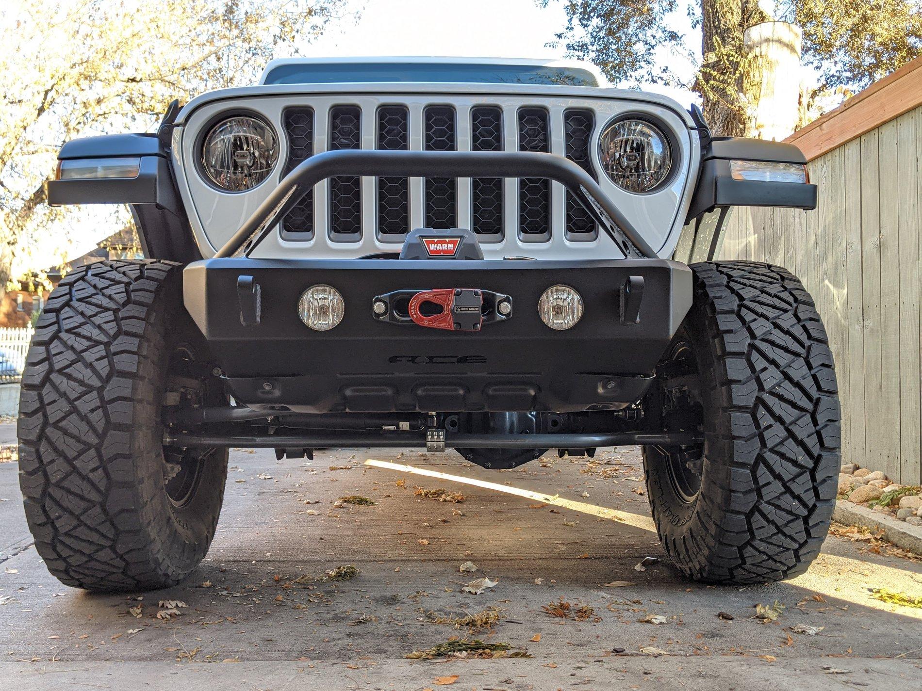 Jeep Gladiator Show me stubby bumpers options with skid plate PXL_20201029_222853398.NIGHT