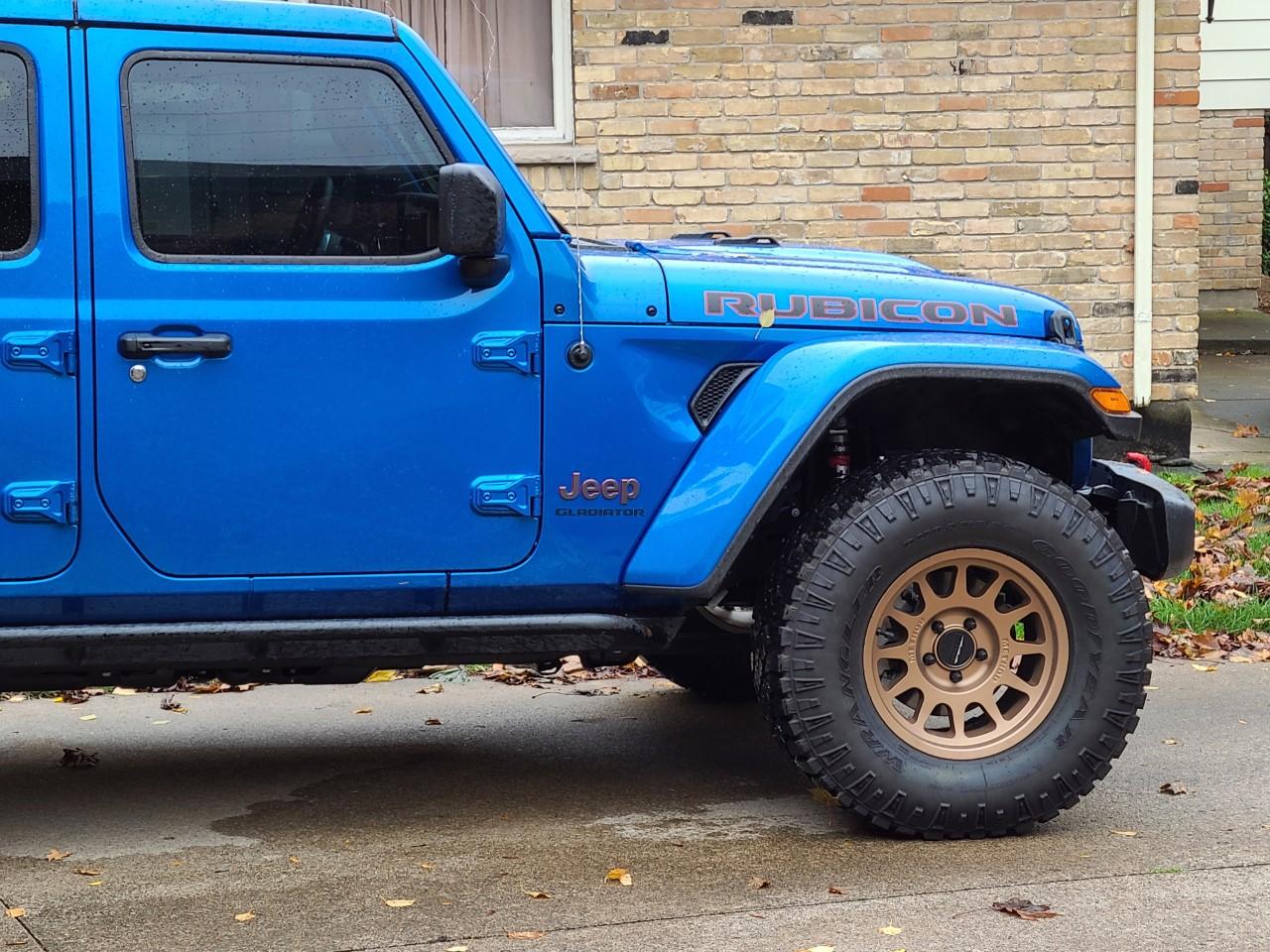 Jeep Gladiator What wheels are you putting on you JT? sideshot1