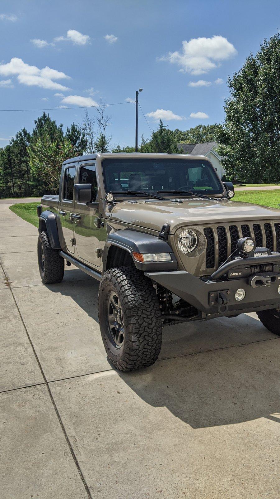 Jeep Gladiator 35in tires issues PXL_20200913_173326147