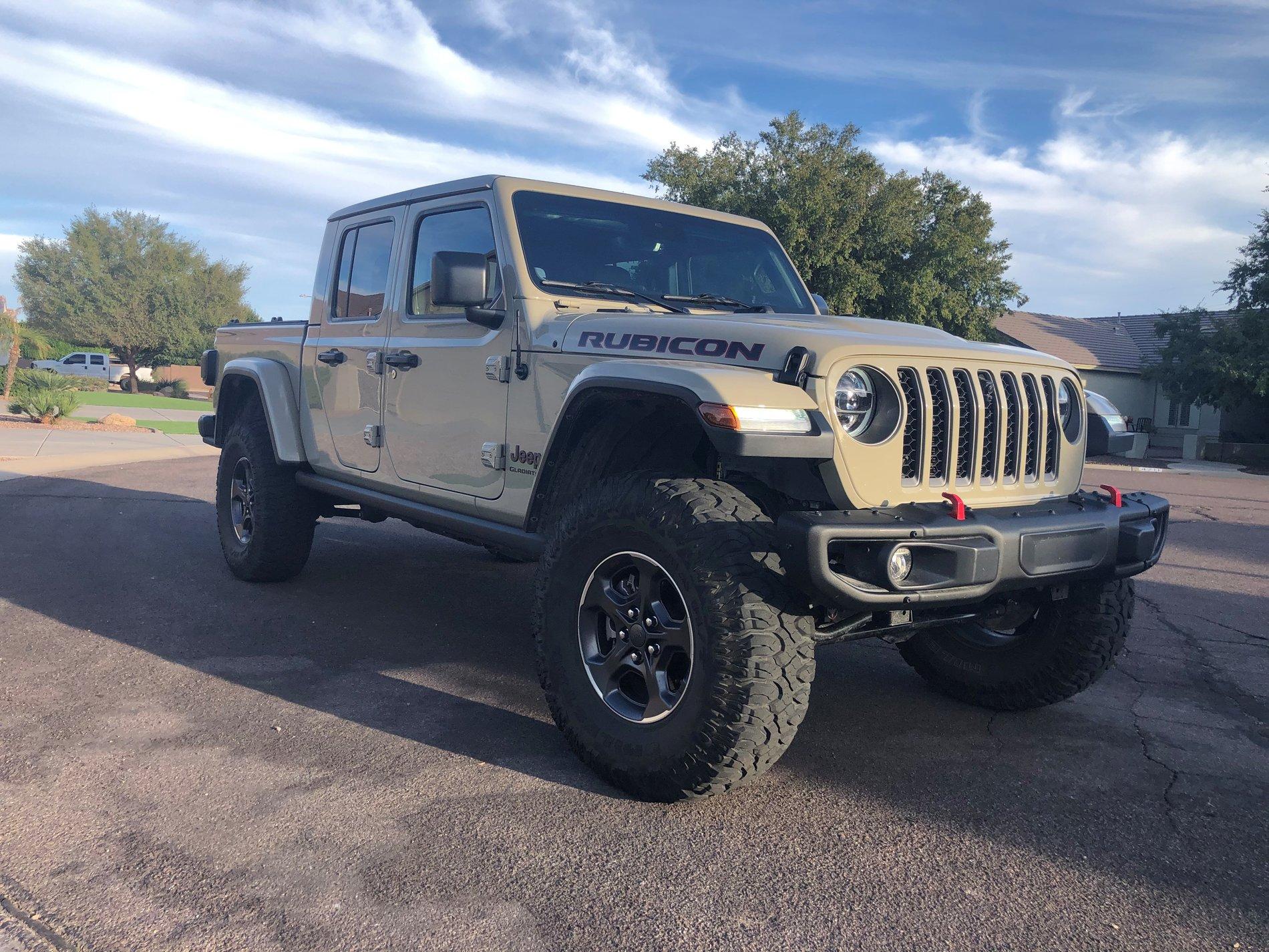 Jeep Gladiator PLEASE DELETE glad