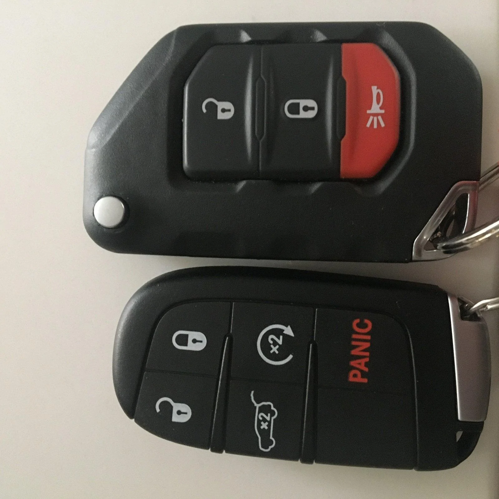 Jeep Gladiator Re-engineering the brick (keyfob) 2A38714E-1052-482B-9656-8A8CF7854C9A