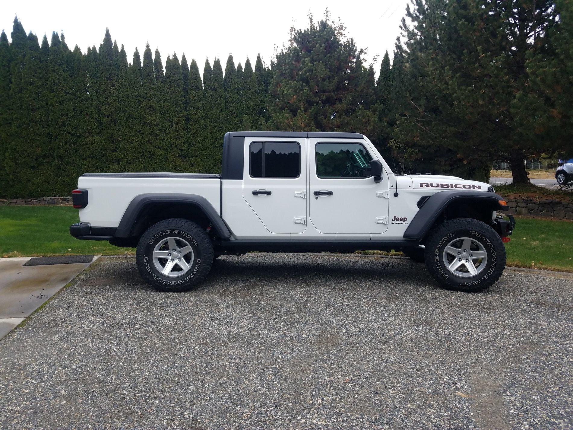 Jeep Gladiator What wheels are you putting on you JT? glad2.5