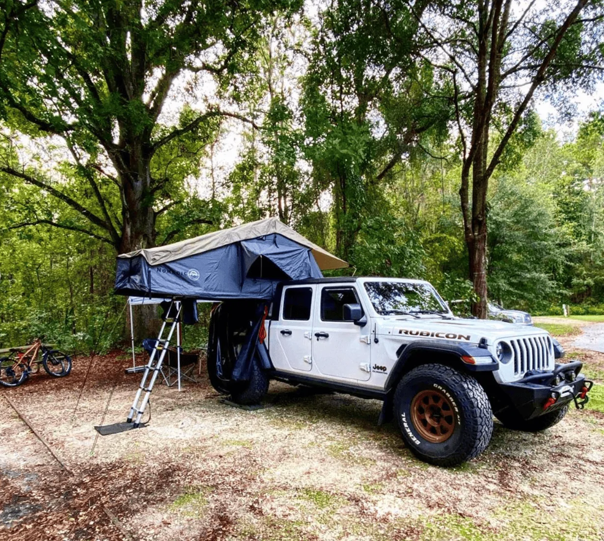 Jeep Gladiator Jeep, Aka, "Stacy's Mom" Screen Shot 2020-10-31 at 8.01.42 PM