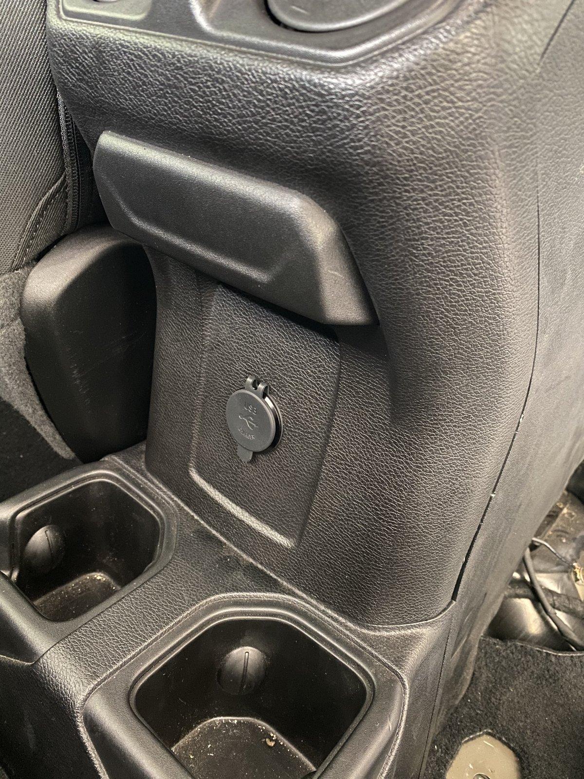 Jeep Gladiator Remote a power inverter using the factory AUX switch? 62587459668__00DF2FC6-66F3-426F-9F84-3D6B4D14791F