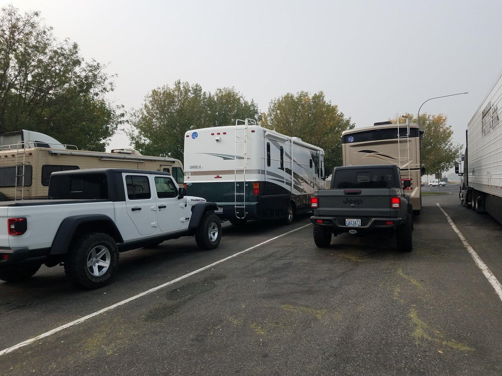 Jeep Gladiator 2020 Bright White fleet reduction project 2hr2jt