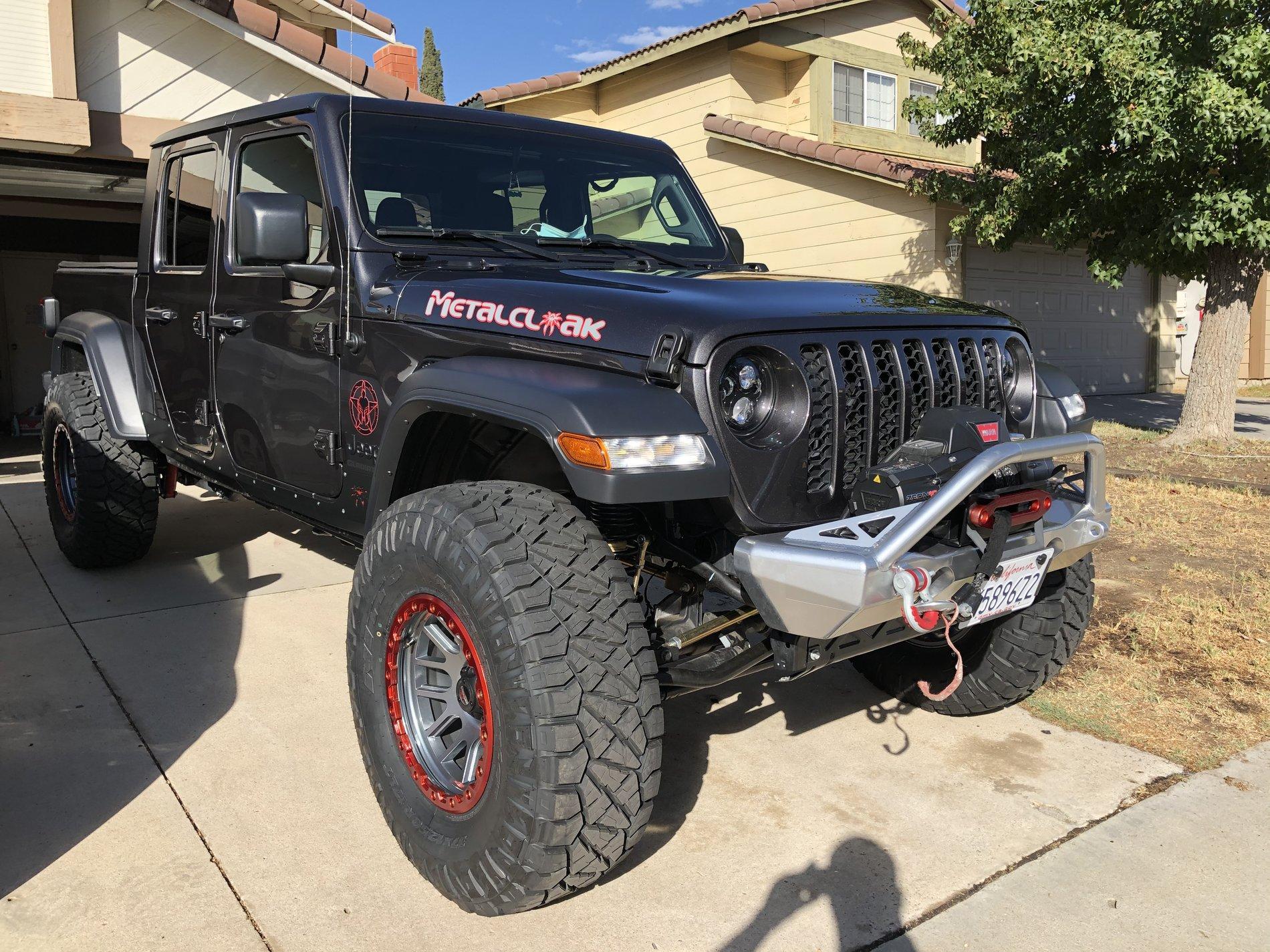 Jeep Gladiator GRANITE CRYSTAL JT Gladiator Club 8FAB5833-9CD1-4F2F-980B-77E08554FF04