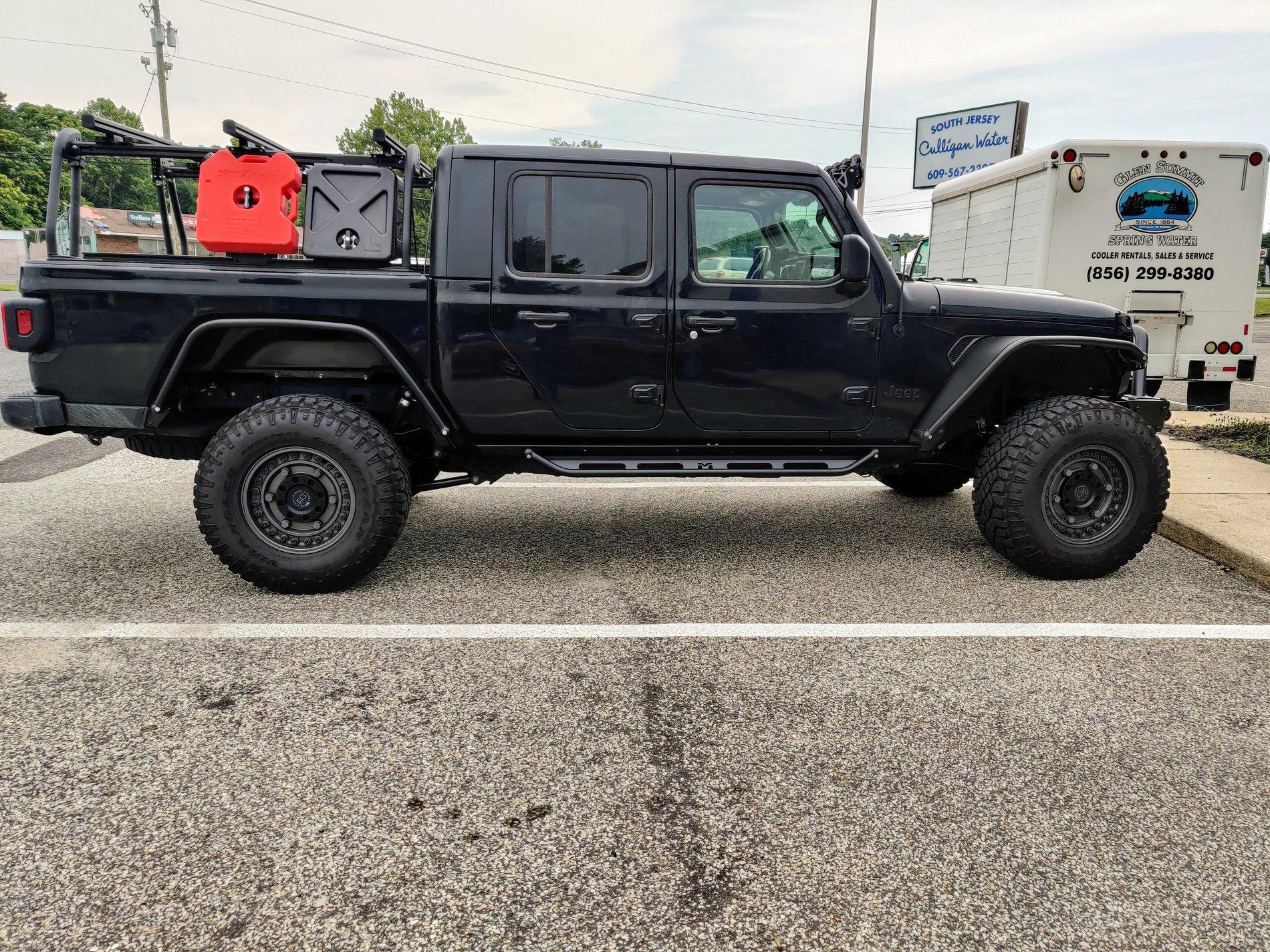 Jeep Gladiator Metal cloak rocker and flip step IMG_20200722_175607
