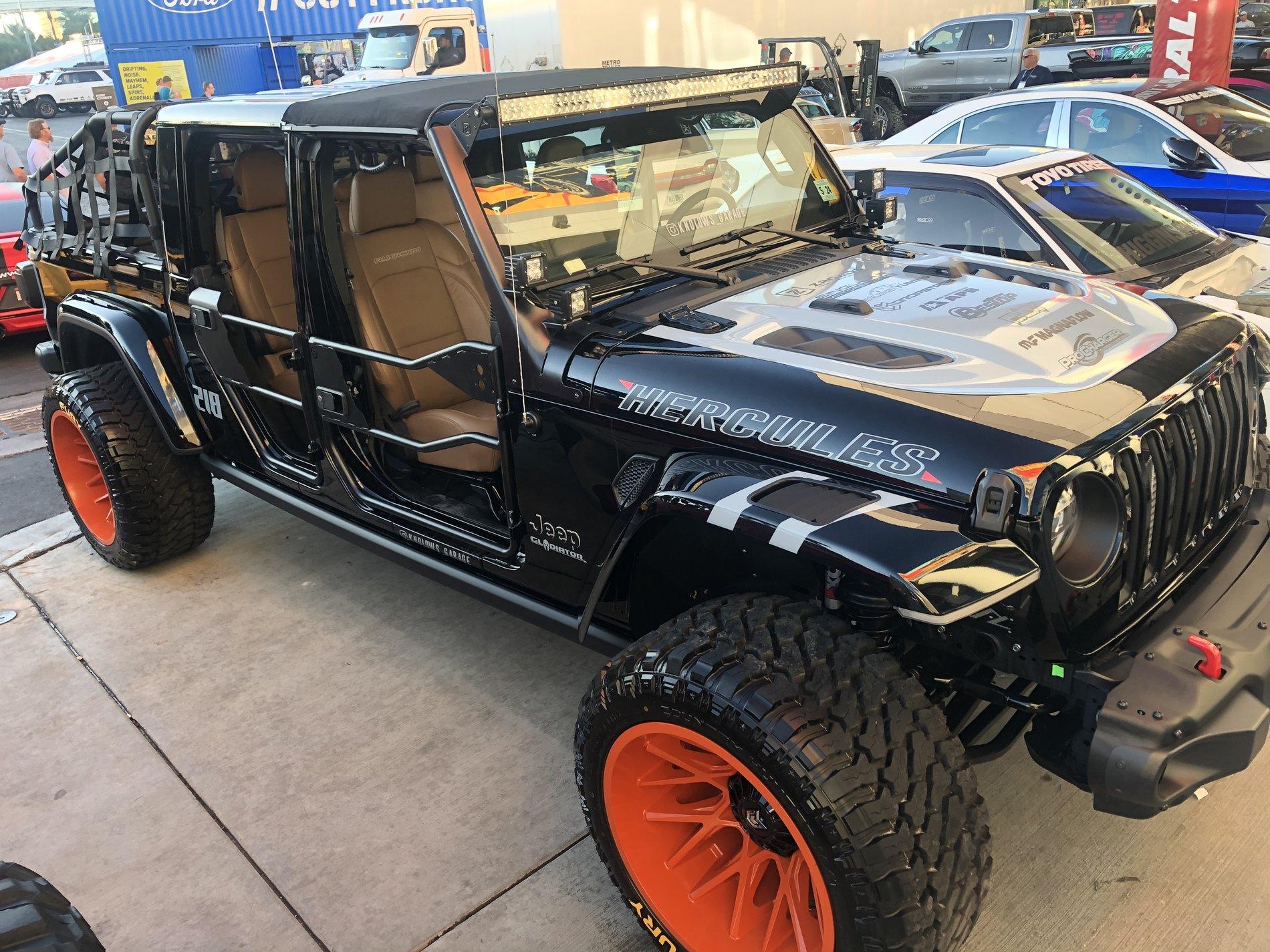 Jeep Gladiator Homage to 2019 SEMA 13B7670C-A7BA-4238-9945-7C35AD891ACC