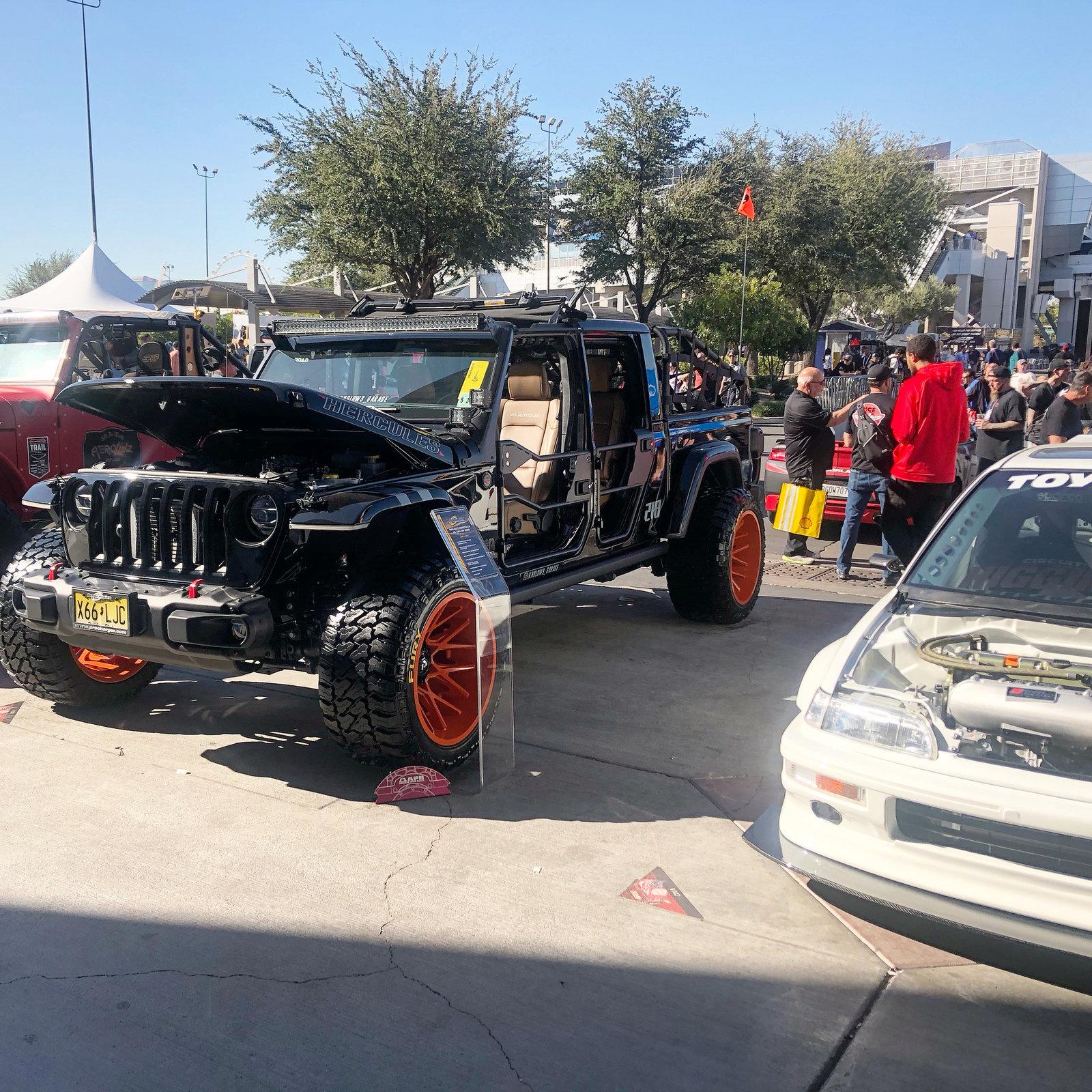 Jeep Gladiator Homage to 2019 SEMA D0BD5B87-2315-4195-B9B1-45A8EC9236E9