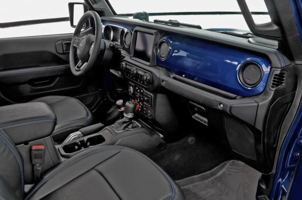 Jeep Gladiator Jeep Gladiator Top Dog Concept revealed by Mopar Jeep Gladiator Top Dog Concept Screen Shot 2020-11-02 at 9.13.13 AM