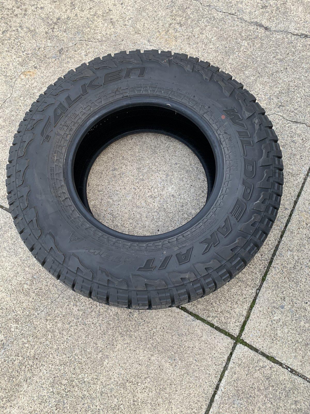 Jeep Gladiator Set of 5 Falken Wildpeak AT3s - 285/75/17 A21D8DB4-017B-4E77-BB01-2BFB355DD637