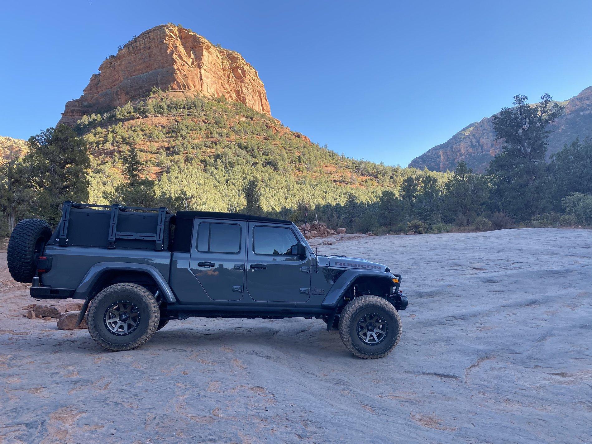 Jeep Gladiator Softopper coming 655A7354-77AF-4F29-BD3D-71B59216B53B
