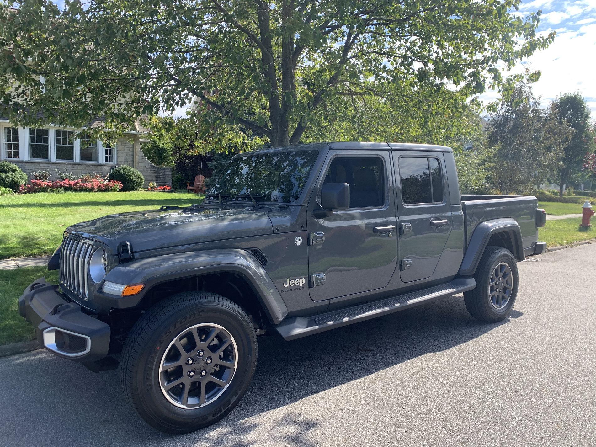 Jeep Gladiator STING GRAY Gladiator JT Club Jeep Gladiator