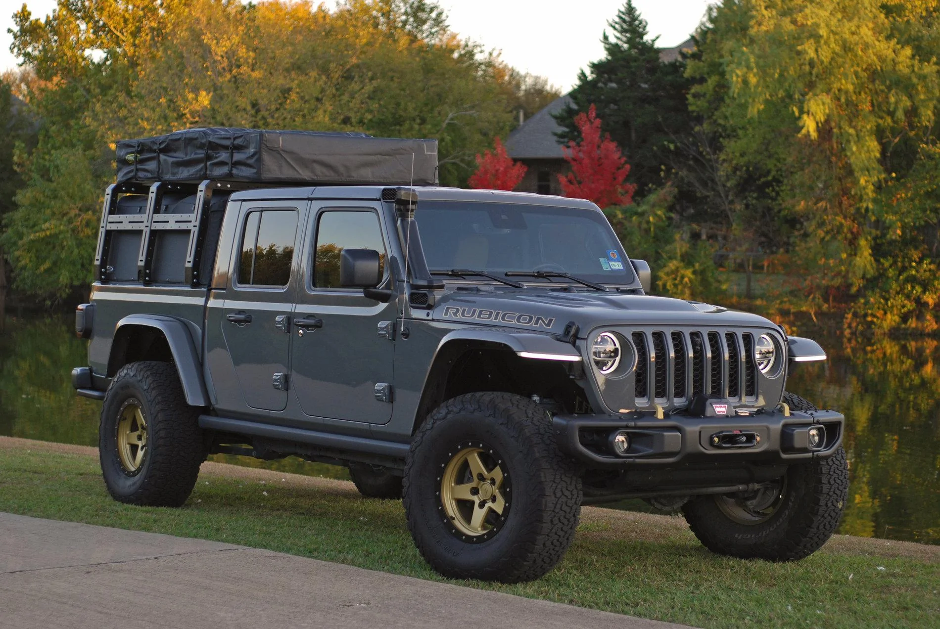 Jeep Gladiator Project “Fools Gold” JTRSIDE