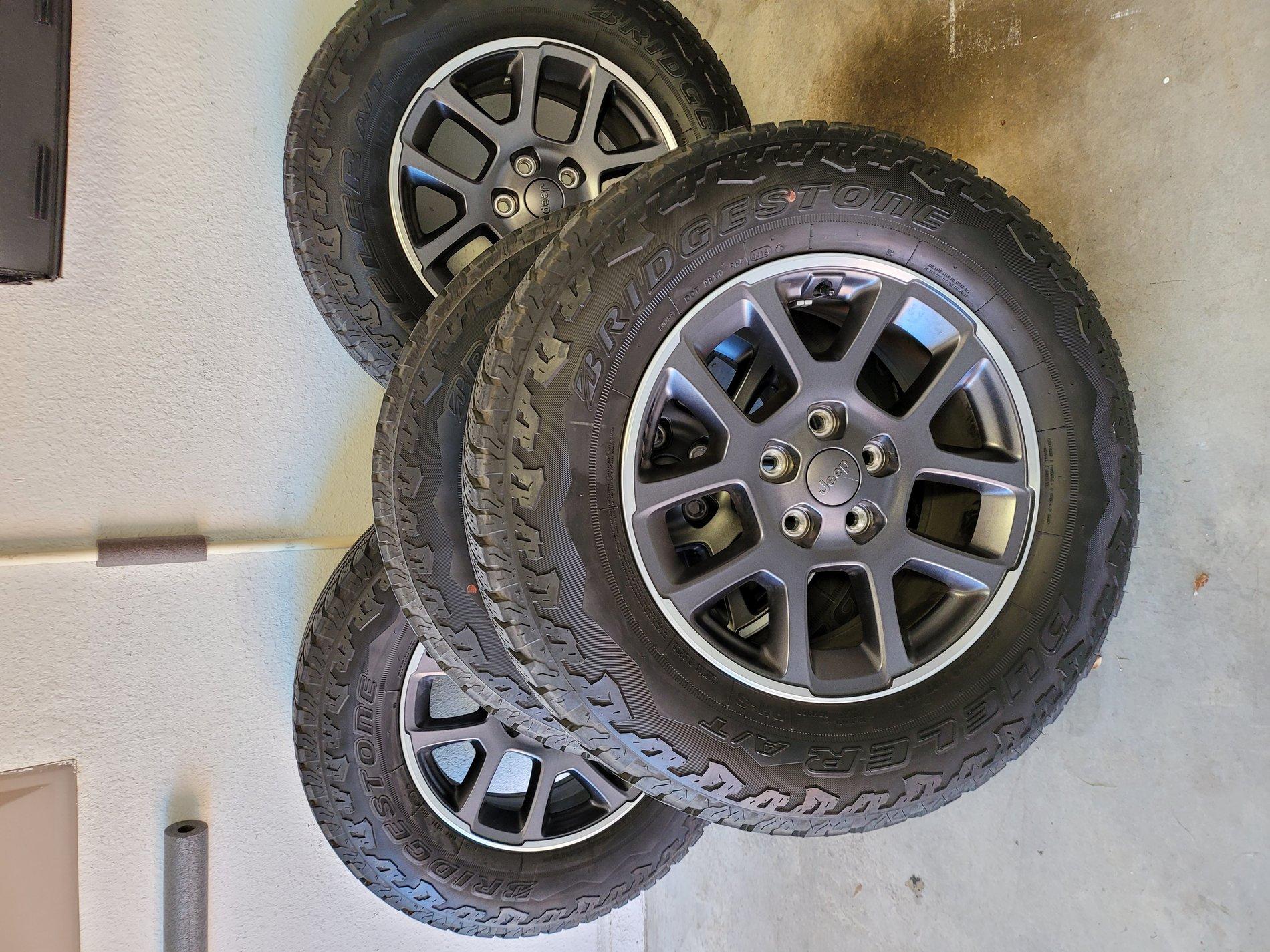 Jeep Gladiator Gladiator Overland Wheels and Tires with TPMS Overland Wheels