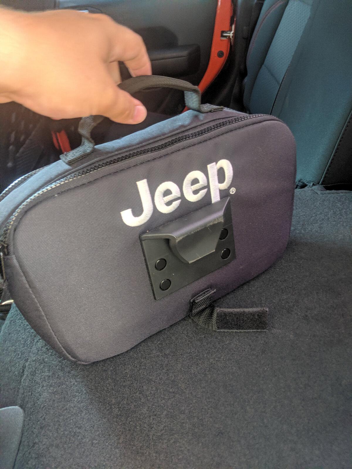 Jeep Gladiator What do you keep behind the rear seat? IMG_20190912_164908