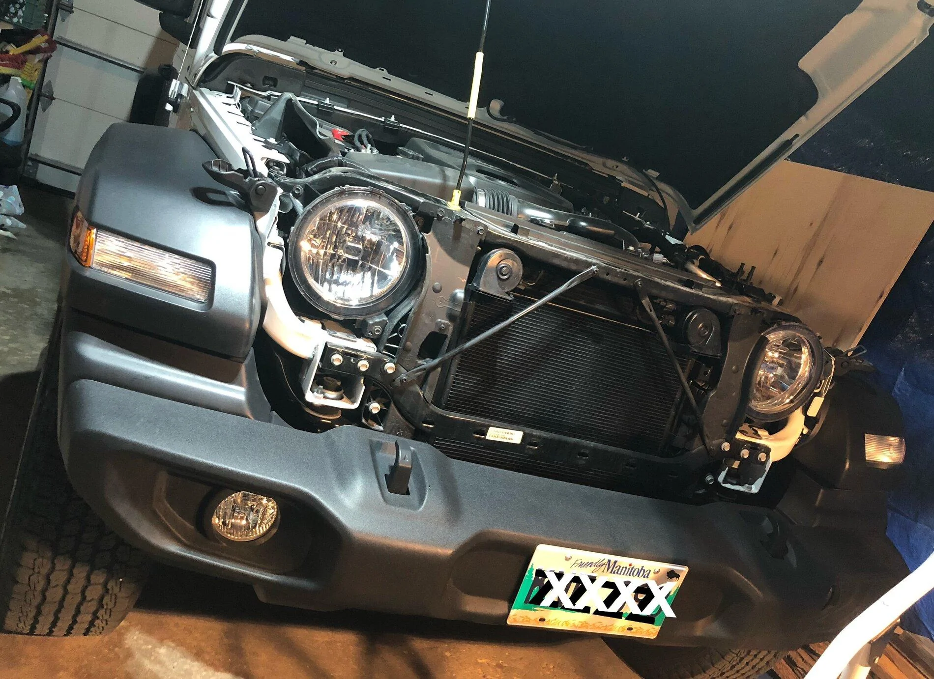 Jeep Gladiator How to wire DRL Halo 9 Inch DRL Bi-LED Jeep JT Gladiator JL Wrangler Headlights Install 025F84BC-223D-42FE-9165-379727678940