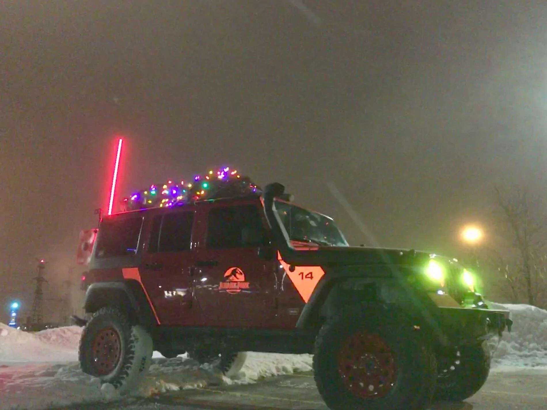 Jeep Gladiator Christmas lights on Gladiator.  Would you?  How to? 4FB23209-15DF-4995-A844-EF88BA36CA84