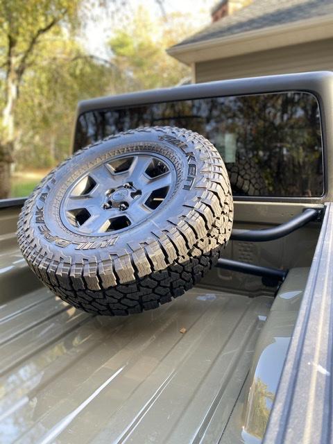 Jeep Gladiator Sport Bar 67713FAA-7C12-46D0-9C43-FBFB47BB038D
