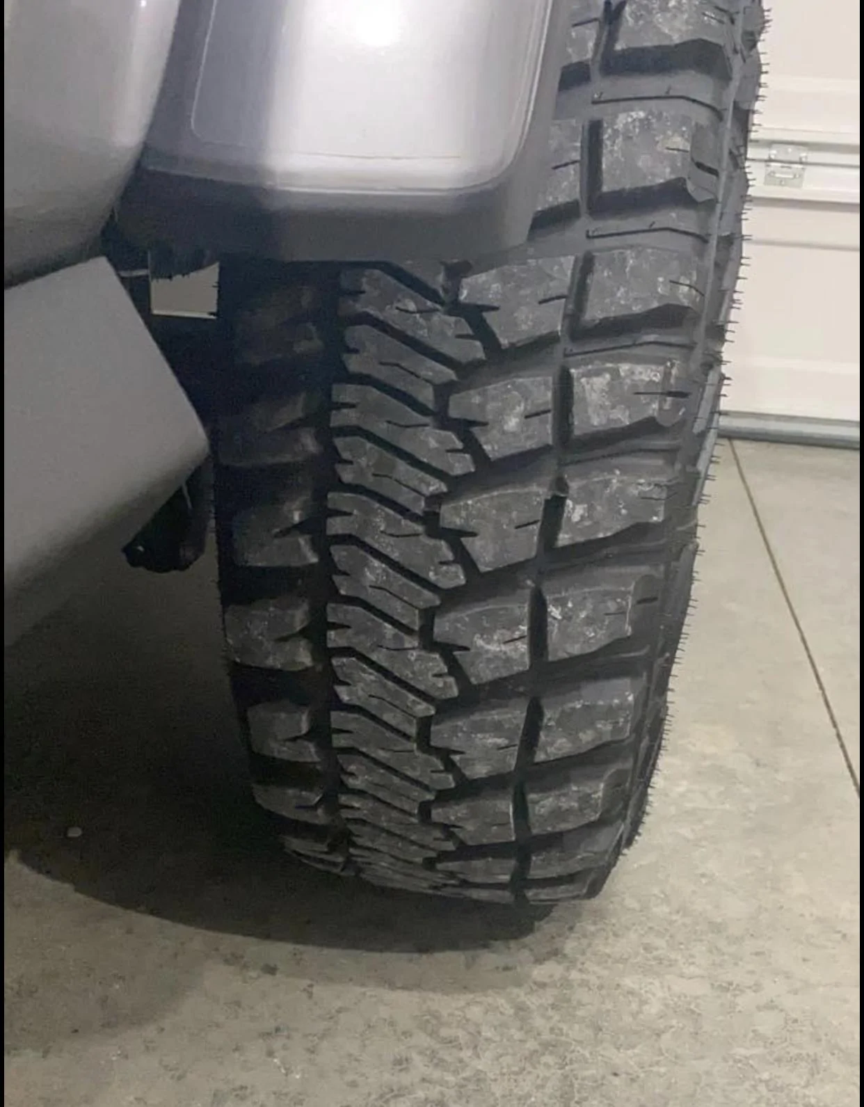 Jeep Gladiator Rubicon take off wheels and Goodyear MTRs 35x12.5x17 EBCCF29F-9441-435F-AF5B-F9BC8BC85E67