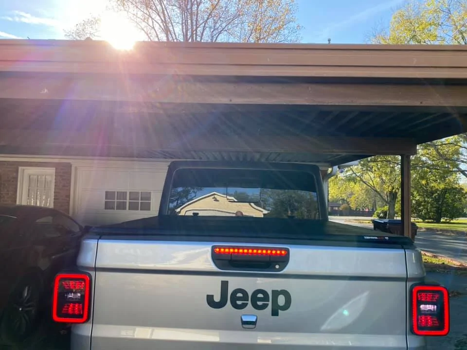Jeep Gladiator Aftermarket LED taillights led3