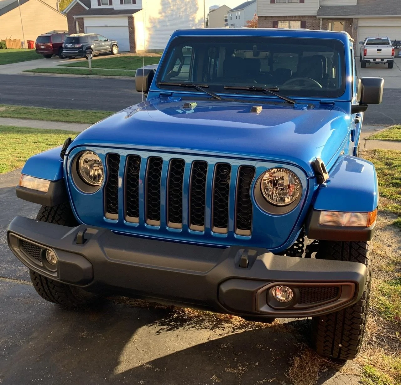 Jeep Gladiator 80TH ANNIVERSARY Edition Gladiator JT Club 5C71BB7E-7ED2-4CF0-B61F-674AF0E36E6D