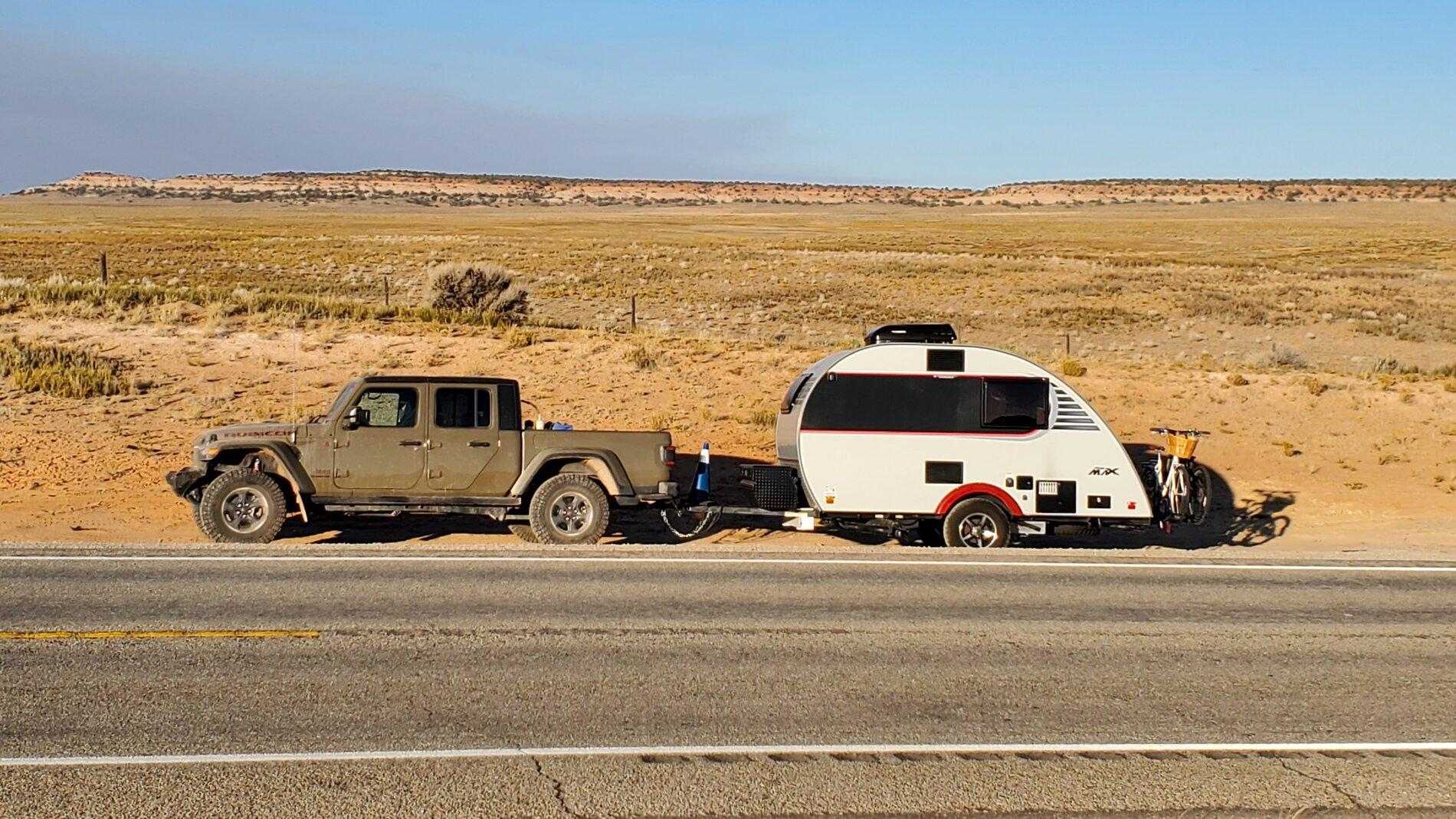 Jeep Gladiator Gladiators and Camper Pictures 20201024_083614