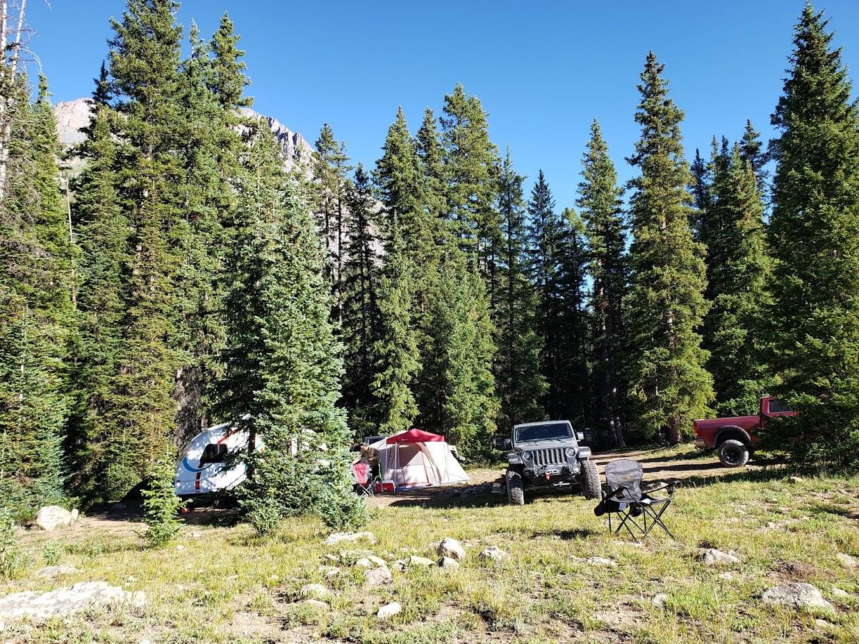 Jeep Gladiator Camping with your Gladiator camping co 1