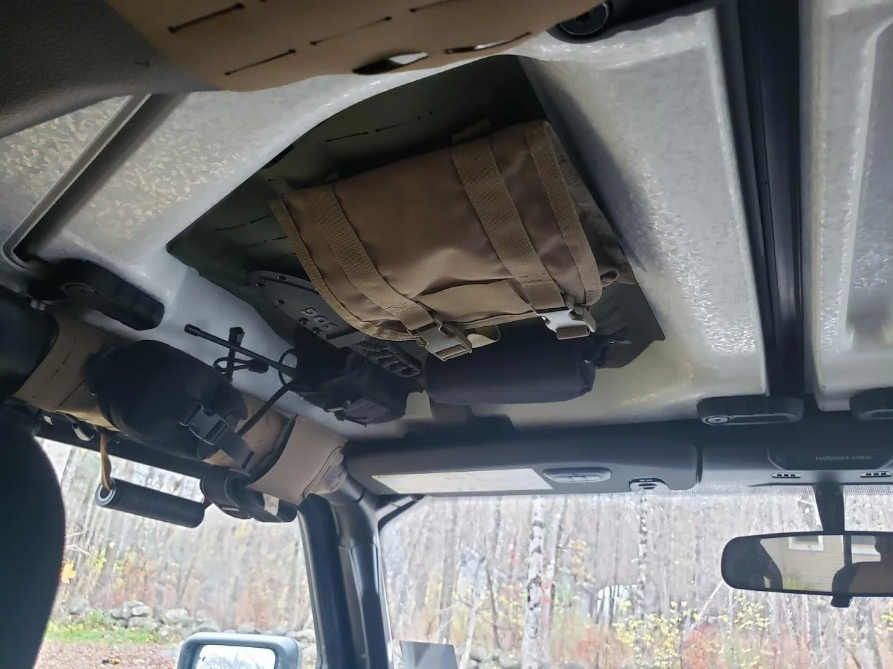Jeep Gladiator Invictus off Road MOLLE Headliner dg6iE1AvTLo3yKt2ua9FXVKMw=w1267-h950-no?authuser=2