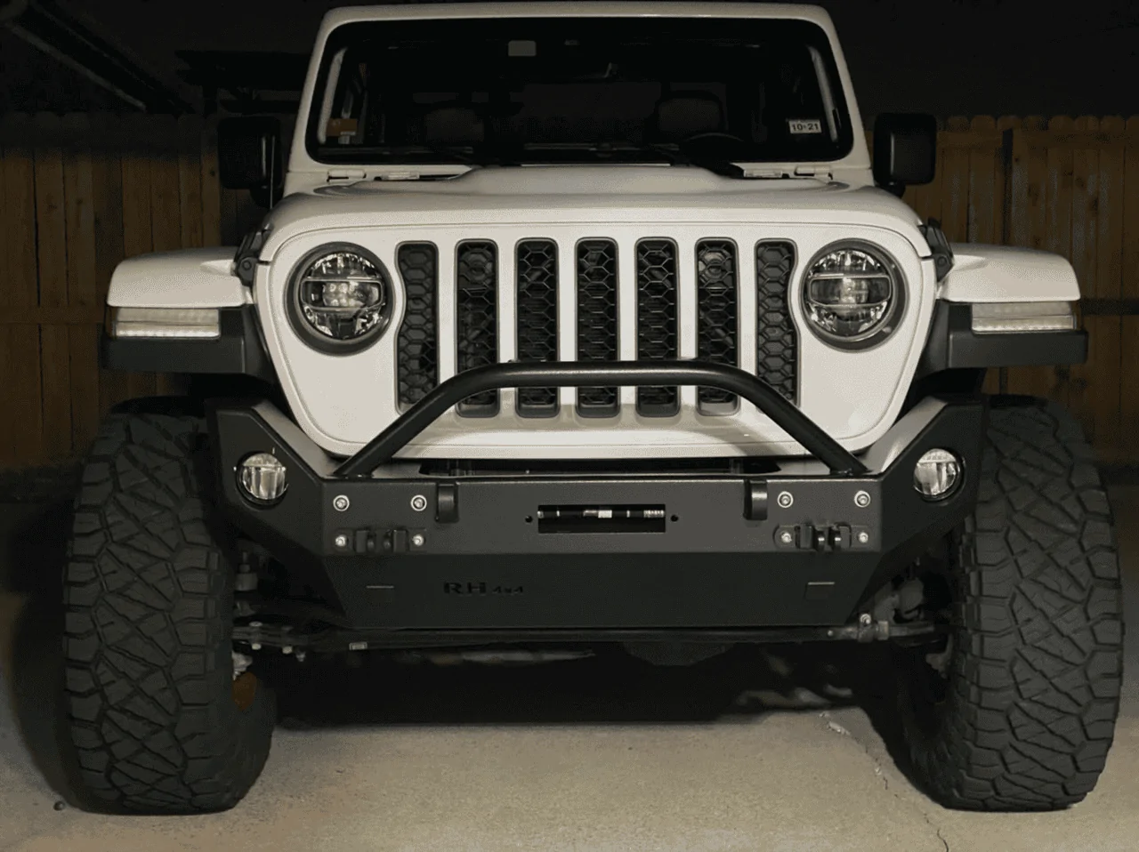 Jeep Gladiator Mid Width Bumpers 1604761410766