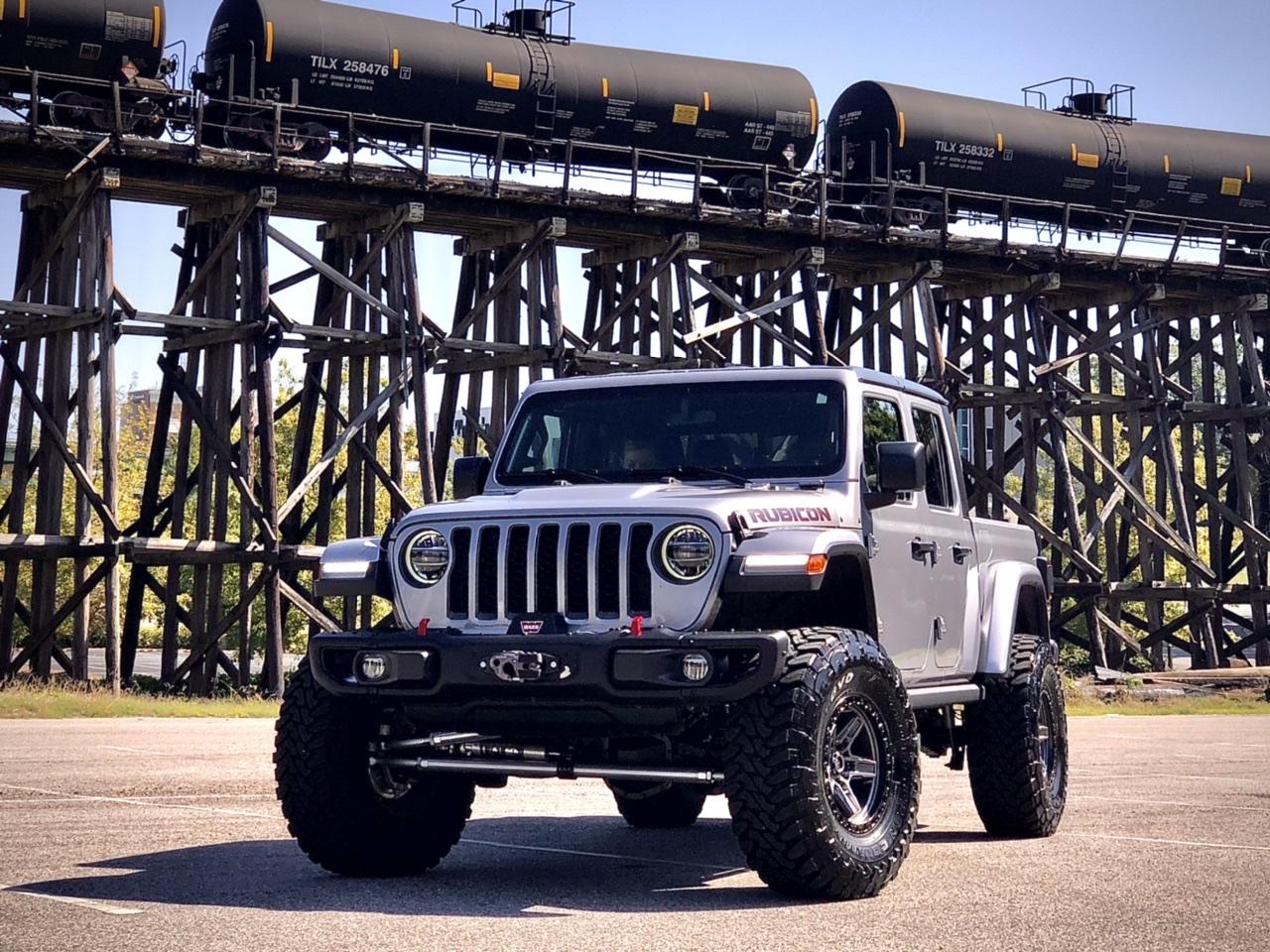 Jeep Gladiator cost of  your lift  and 37s AE48F2B4-515D-4327-96FA-ED2EA68E8970