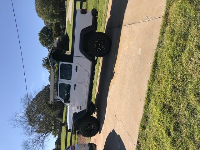 Jeep Gladiator Got new rubicon fenders....to paint or not to paint?  Opinions... 4020BFEF-6B29-416D-AD9F-589ED44A2912