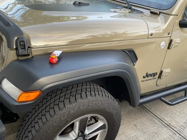 Jeep Gladiator Got Ducked! Ducked 1