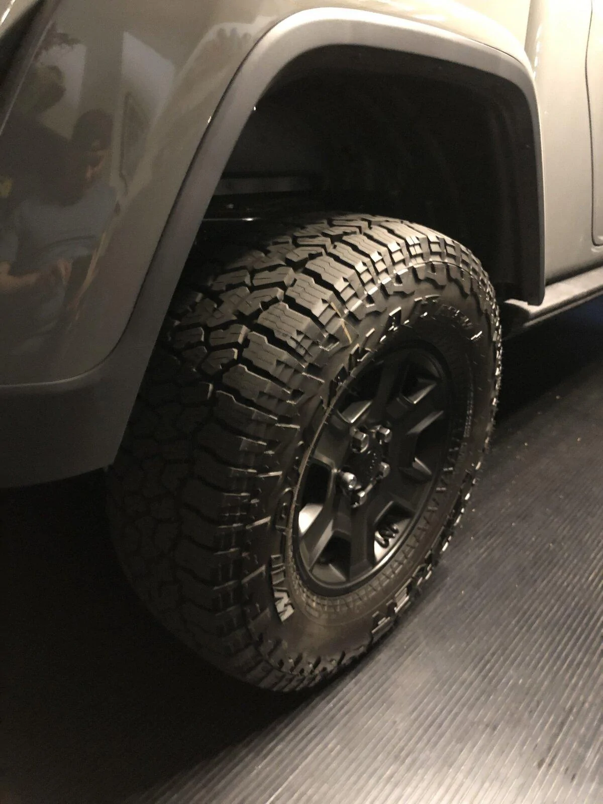 Jeep Gladiator 2021 Mojave Black 17' Take Off Falken Tires Approx 190 Miles $1000 W02VU2lGSdaVCq9t1K+1o