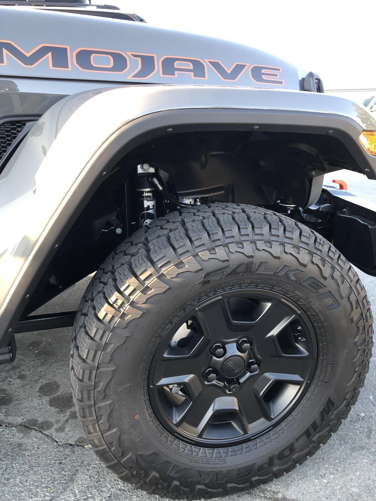 Jeep Gladiator 2021 Mojave Black 17' Take Off Falken Tires Approx 190 Miles $1000 jXAmbUlKQWaIHpi+2LGmeA