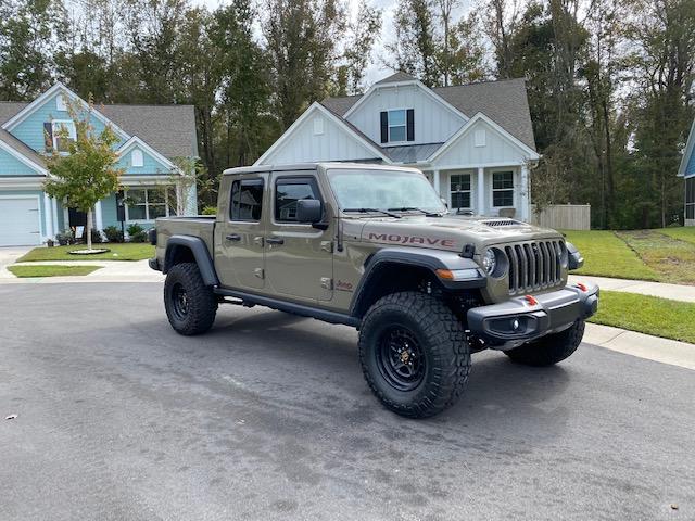 Jeep Gladiator Gator Mojave Build 6EEE053B-E36B-4F0A-8C6A-DB976C4F6E3C