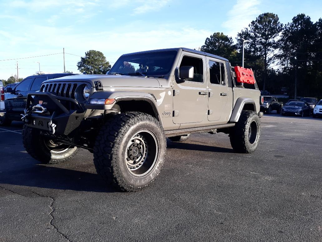 Jeep Gladiator Lets see all those Gladiators with lifts and bigger tires! 20201106_170013_resized