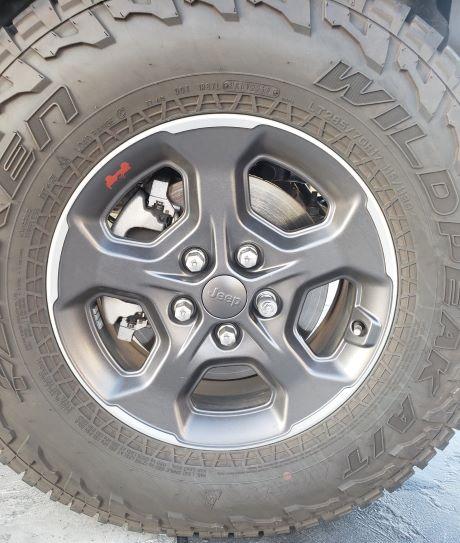 Jeep Gladiator Set of 5x Matching Rubicon takeoffs with TPMS 20201103_073305s