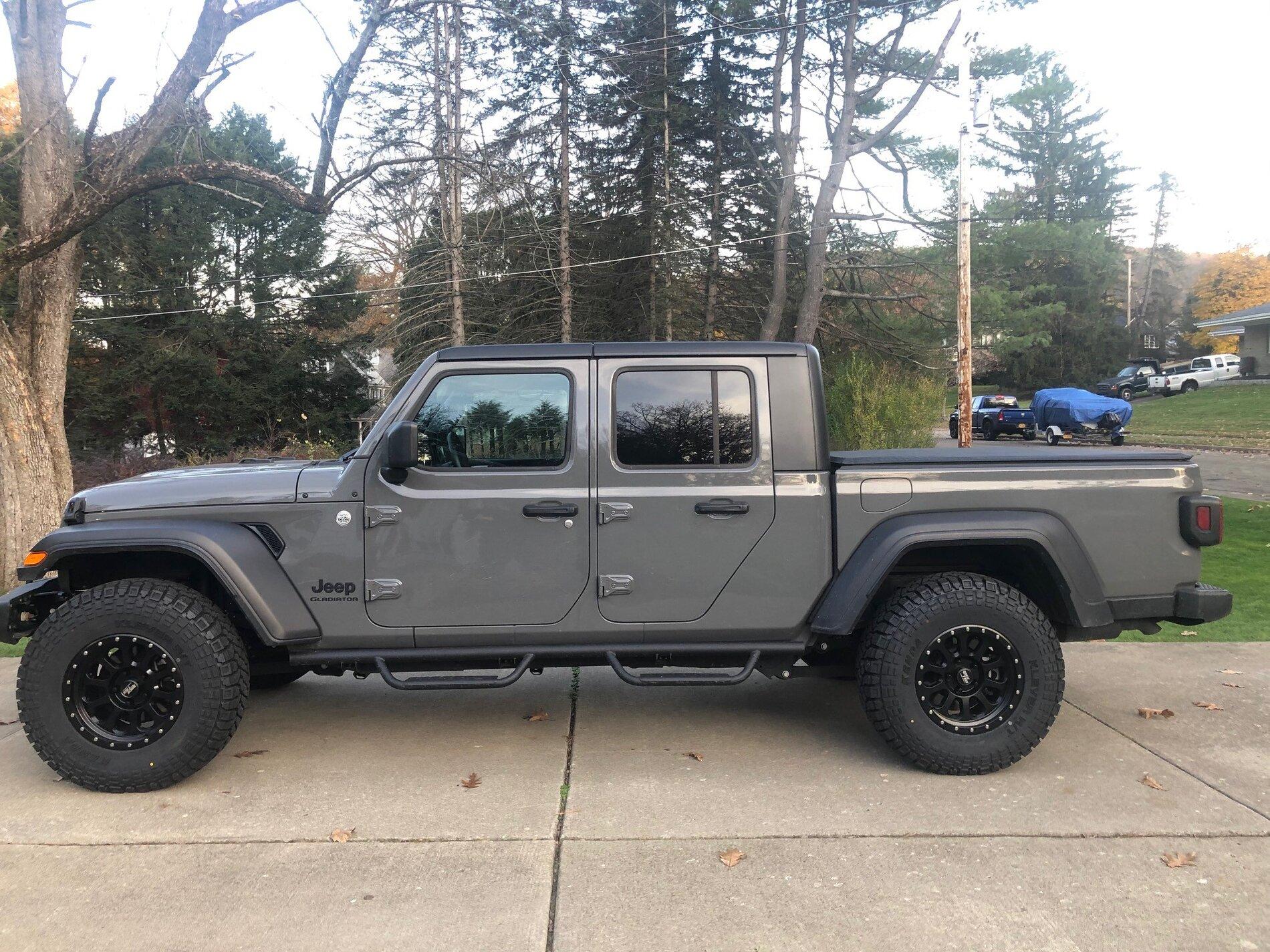 Jeep Gladiator STING GRAY Gladiator JT Club Jee
