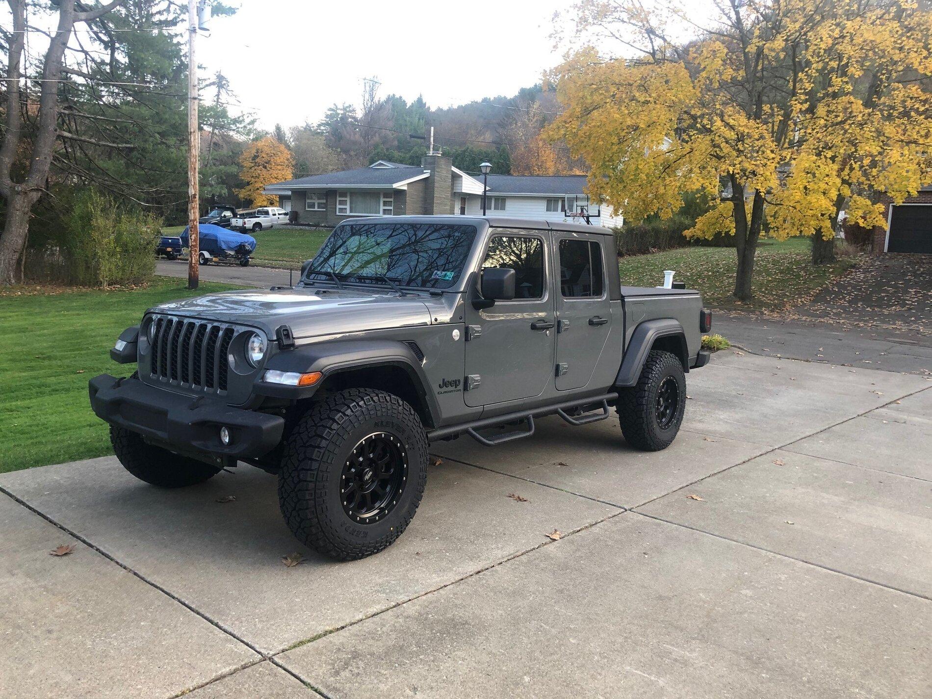 Jeep Gladiator STING GRAY Gladiator JT Club Jeep2
