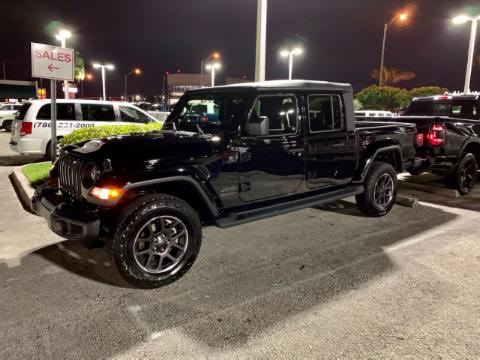 Jeep Gladiator BLACK Gladiator JT Club gladiator
