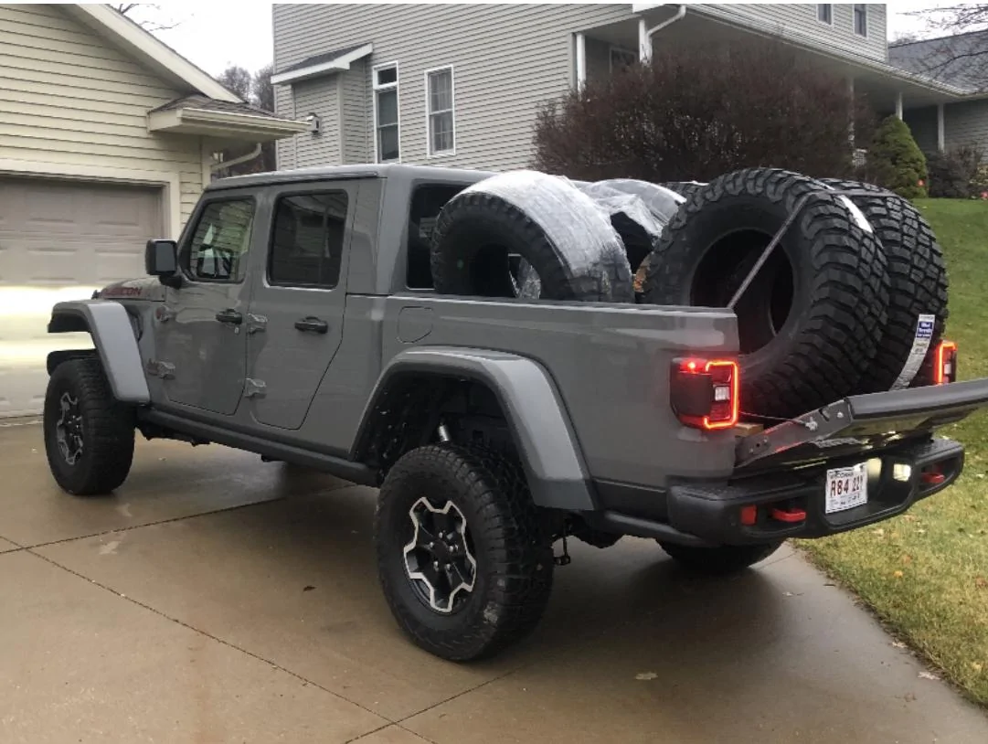 Jeep Gladiator AEV Releases JT 2.5 DualSport RT Suspension System FFF4E111-FEF1-4CBF-A0E0-5B8B097BCAA3