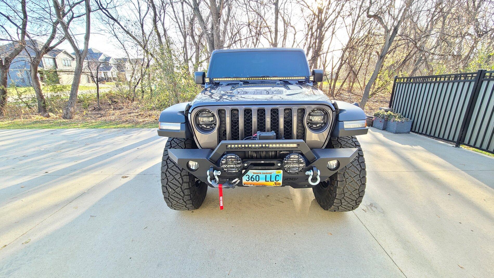 Jeep Gladiator Any suggestions on a front bumper that will fit the stock LEDs? 20201102_091302