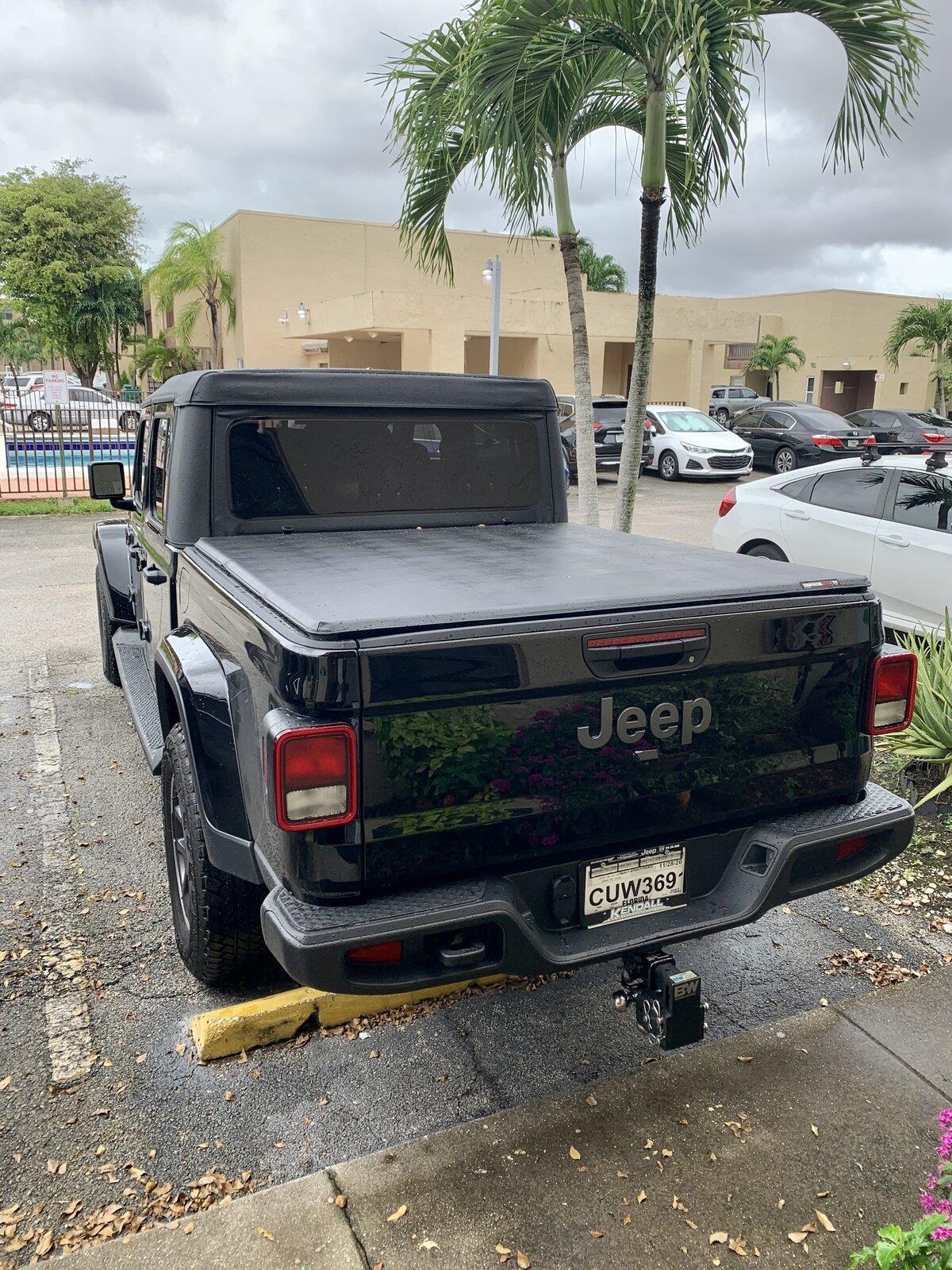 Jeep Gladiator 80TH ANNIVERSARY Edition Gladiator JT Club 86DC8B92-5D55-42B9-B404-AC1A163783B2