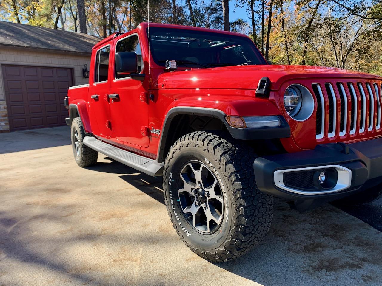 Jeep Gladiator 2020 Jeep Gladiator Overland IMG_4911