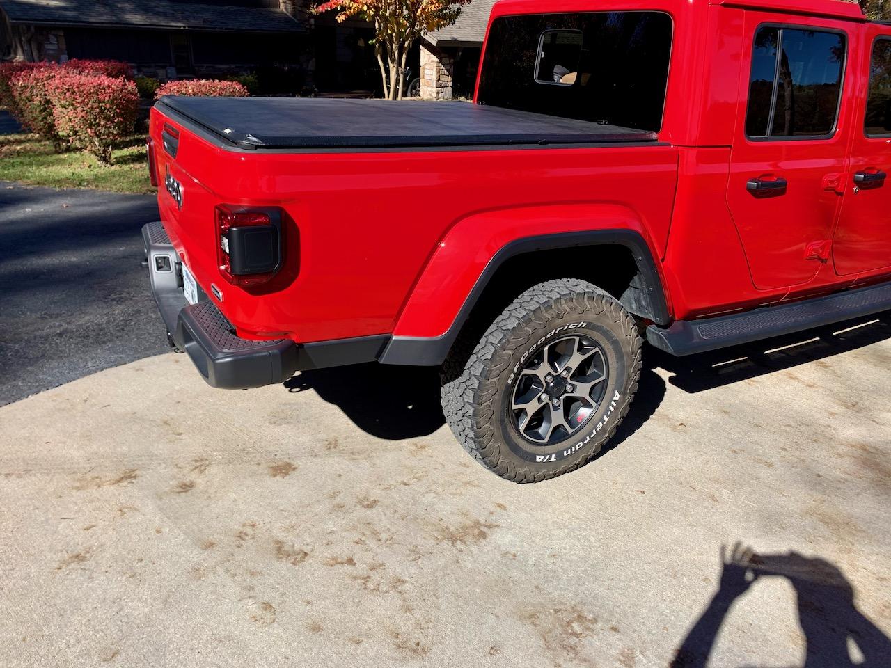 Jeep Gladiator 2020 Jeep Gladiator Overland IMG_4914