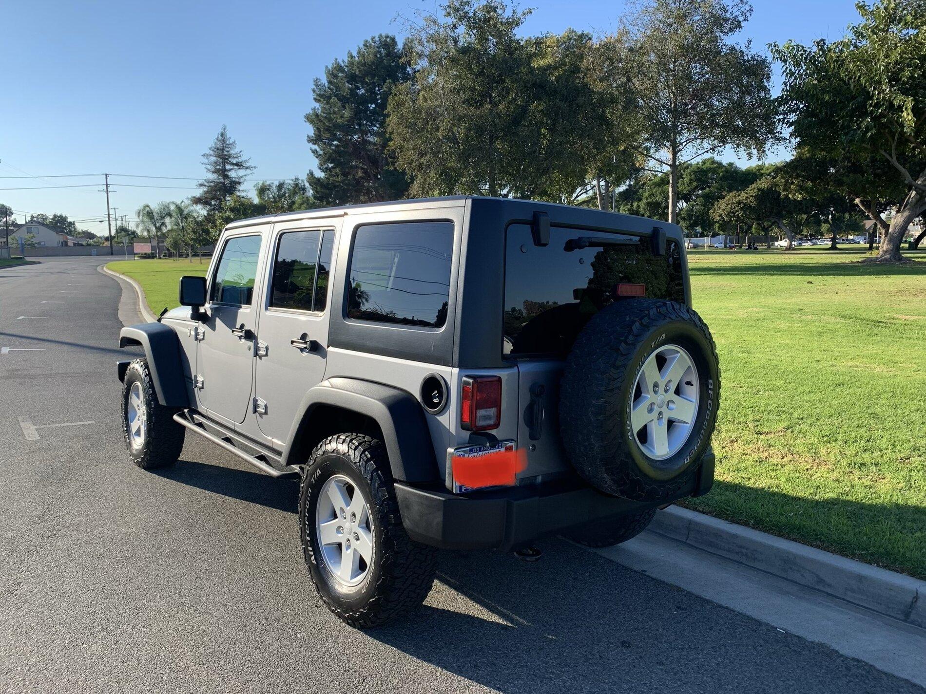 Jeep Gladiator 17’ JKU Sport S - SoCal D2DC9580-4DD9-4D27-A691-8F763E9FB707